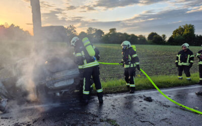 B1+WAS Fahrzeugbrand auf B16