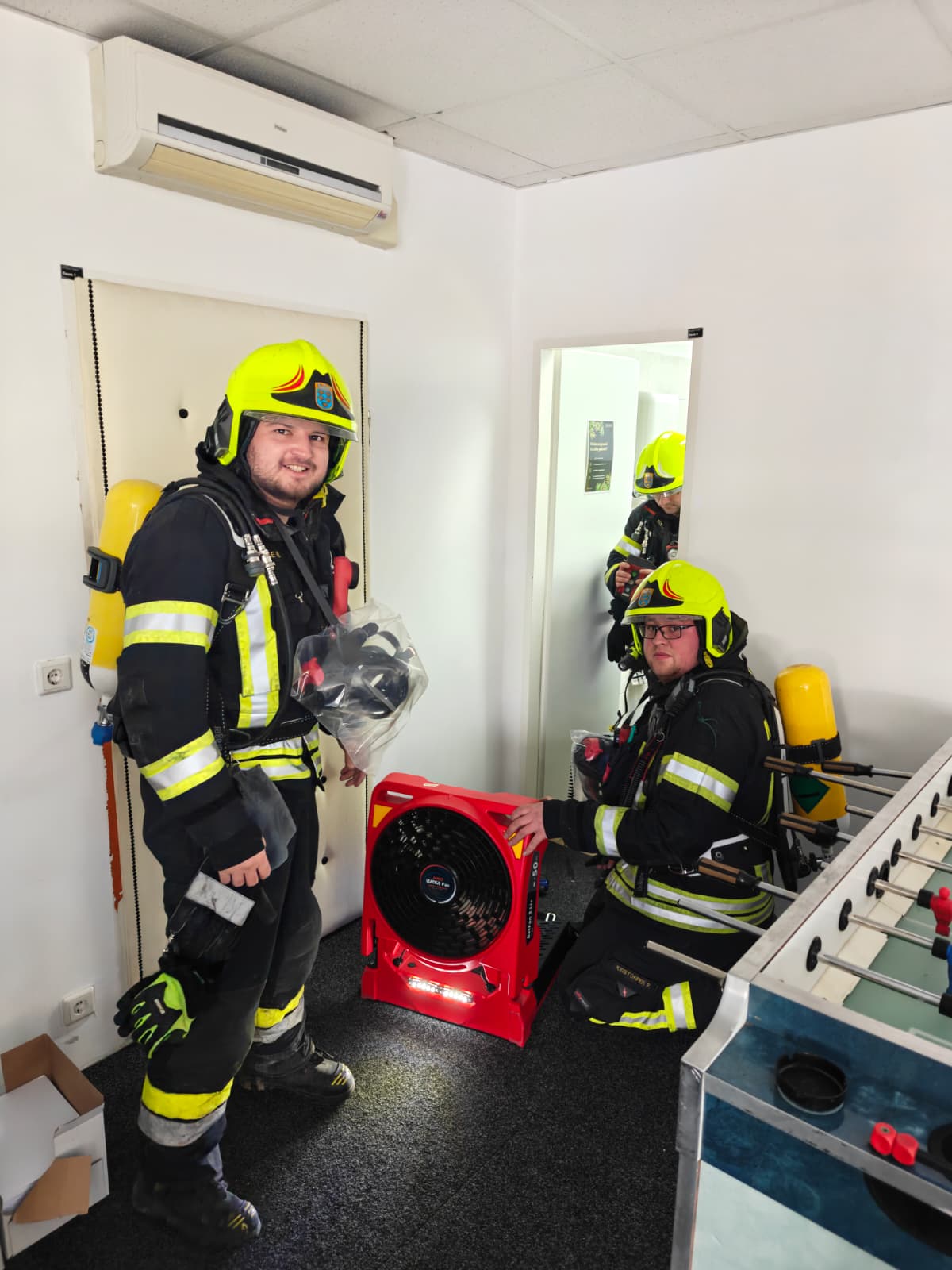 WhatsApp Image 2025-02-21 at 18.53.25