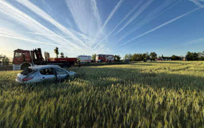 PKW im Feld